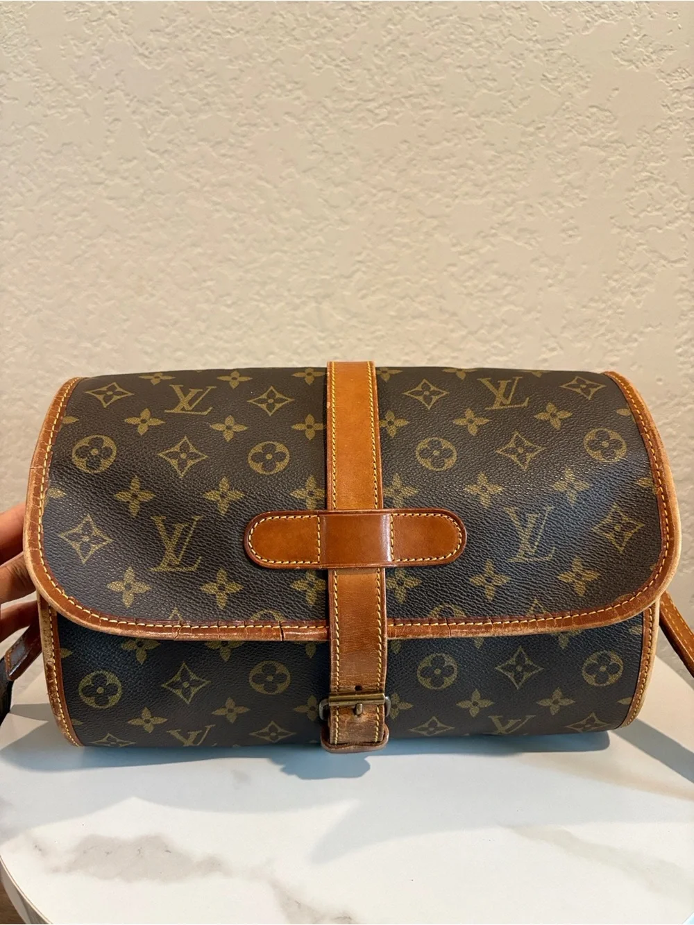 Louis Vuitton Marne Brown
Monogram Crossbody Bag - Picture 2 of 16